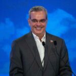 President Xi Jinping Congratulates Dominican President Abinader on Re-election