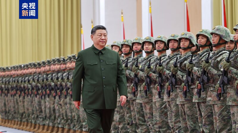 President_Xi_Jinping_Inspects_PLA_Garrison_in_Macao_on_25th_Anniversary