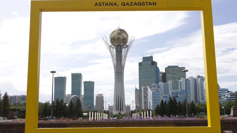 President Xi Jinping Warmly Welcomed by Kazakh President Tokayev