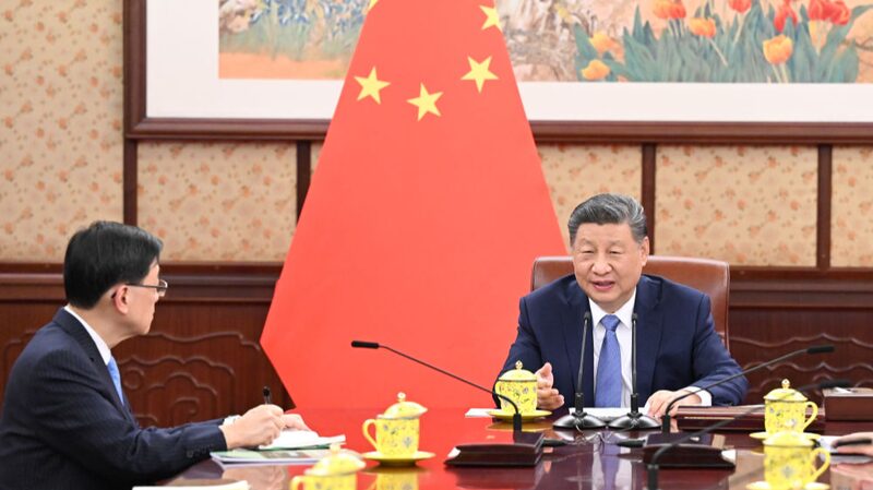 President_Xi_Reaffirms_Full_Support_for_Hong_Kong_s_Economic_Development - Khabar Asia President_Xi_Reaffirms_Full_Support_for_Hong_Kong_s_Economic_Development