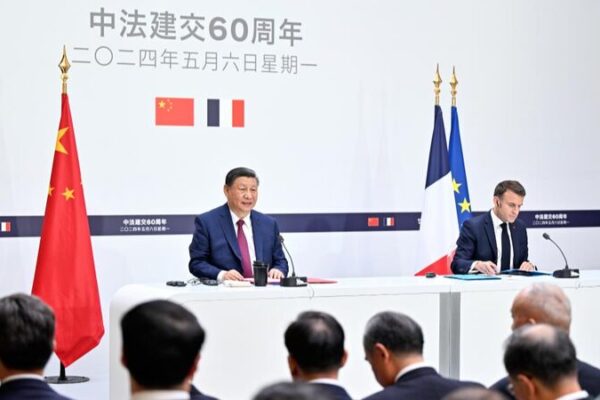 President Xi Reiterates China's Stance on Gaza and Ukraine Conflicts in Meeting with Macron