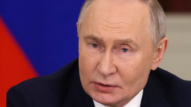 Putin_Expresses_Willingness_for_Ukraine_Talks__Cites_Zelenskyy_s_Ban_as_Obstacle - Khabar Asia Putin_Expresses_Willingness_for_Ukraine_Talks__Cites_Zelenskyy_s_Ban_as_Obstacle