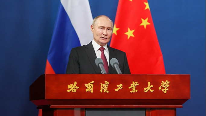 Putin_Visits_Harbin_Institute_of_Technology_Strengthens_Educational_Ties - Khabar Asia Putin Visits Harbin Institute of Technology, Strengthens Educational Ties