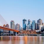 Qiansimen_Bridge__Chongqing_s_Architectural_Marvel_Illuminating_the_Mountain_City