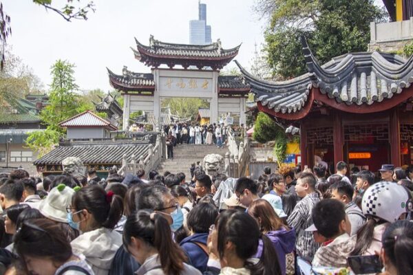 Qingming Festival: Honoring Ancestors and Embracing Spring in China Qingming Festival: Honoring Ancestors and Embracing Spring in China