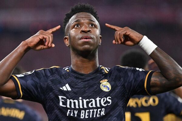 Real Madrid's Escape Acts Keep Champions League Hopes Alive