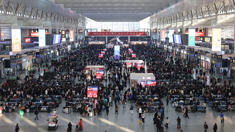 Record-Breaking_2024_Spring_Festival_Travel_Rush_Begins_Across_China_poster - Khabar Asia Record-Breaking 2024 Spring Festival Travel Rush Begins Across China video poster