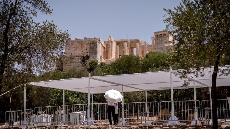 Record-Breaking Heat Wave in Greece Forces Acropolis Closure