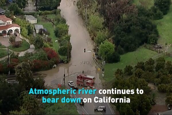 Record-Setting Storms Slam California: Atmospheric Rivers Bring Chaos to U.S. West Coast Record-Setting Storms Slam California: Atmospheric Rivers Bring Chaos to U.S. West Coast video poster