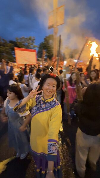 Record_Breaking_Crowds_Ignite_the_Night_at_Yi_Torch_Festival_in_Liangshan_poster - Khabar Asia Record_Breaking_Crowds_Ignite_the_Night_at_Yi_Torch_Festival_in_Liangshan video poster