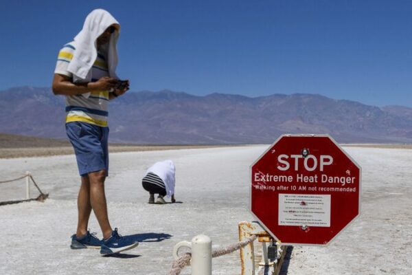 Record_Breaking_U_S__Heat_Wave_Raises_Global_Climate_Concerns