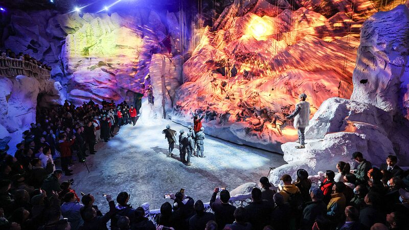 Red_Ribbon_Chinas_First_Immersive_Long_March_Experience_Opens_in_Guizhou - Khabar Asia Red Ribbon: China's First Immersive Long March Experience Opens in Guizhou