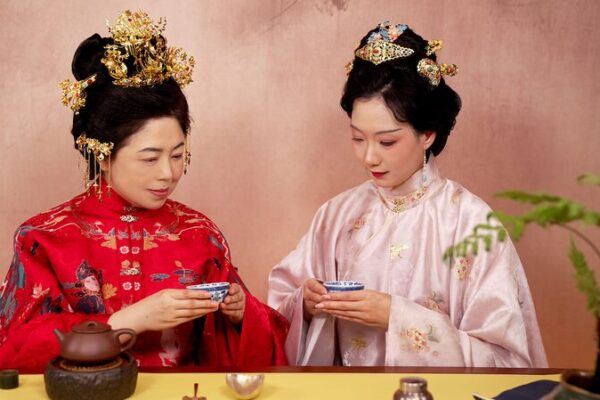 Refined_Simplicity__The_Ming_Dynasty_s_Lasting_Influence_on_Chinese_Tea_Culture
