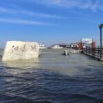 Rescue_Efforts_Intensify_After_Dongting_Lake_Dike_Breach_in_Hunan_Province