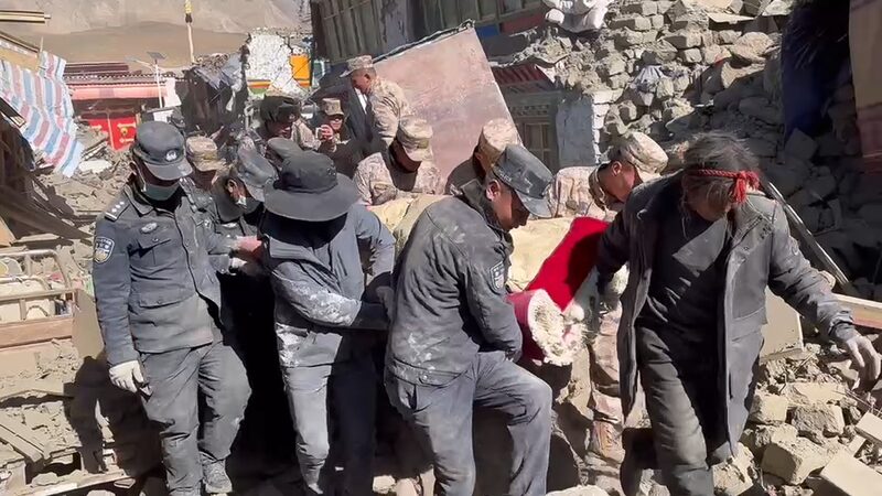 Rescue_Efforts_Intensify_After_Magnitude_6_8_Quake_Hits_Xizang_s_Dingri_County - Khabar Asia Rescue_Efforts_Intensify_After_Magnitude_6_8_Quake_Hits_Xizang_s_Dingri_County