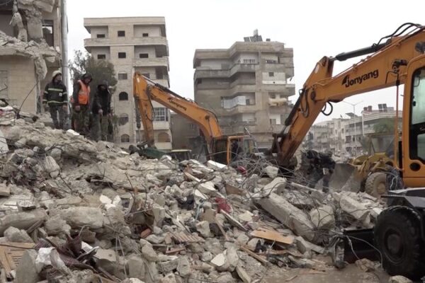 Rescue Efforts Intensify After Powerful Earthquake Devastates Aleppo Rescue Efforts Intensify After Powerful Earthquake Devastates Aleppo video poster