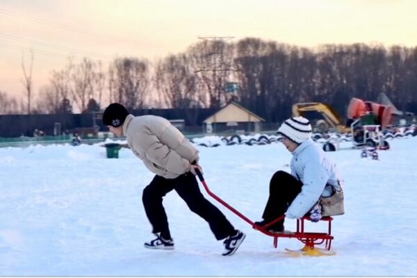 Residents in Northern China Embrace Ice and Snow Sports to Celebrate the New Year Residents_in_Northern_China_Embrace_Ice_and_Snow_Sports_to_Celebrate_the_New_Year video poster