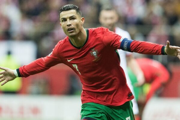 Ronaldo Shines as Portugal Secure Third Straight Win in Nations League Ronaldo_Shines_as_Portugal_Secure_Third_Straight_Win_in_Nations_League