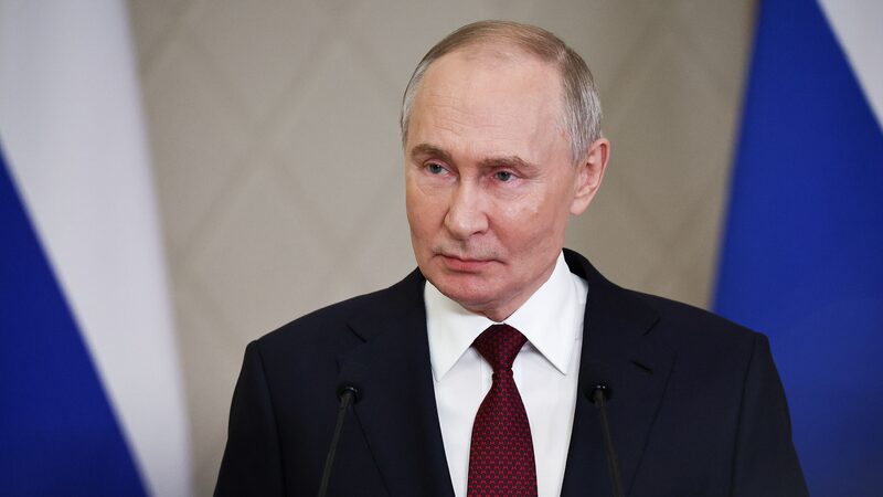 Russia_Launches_Massive_Attack_on_Ukraine_in_Response_to_ATACMS_Strikes__Says_Putin - Khabar Asia Russia_Launches_Massive_Attack_on_Ukraine_in_Response_to_ATACMS_Strikes__Says_Putin
