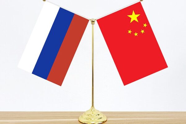 Russia and China Chart New Economic Plans as Trade Surges