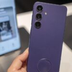 Samsung_Reclaims_Top_Spot_in_Q1_Smartphone_Sales_Apple_and_Xiaomi_Follow - Khabar Asia Samsung Reclaims Top Spot in Q1 Smartphone Sales; Apple and Xiaomi Follow