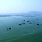 Seaside Delights: Exploring Xinghaimen's Bustling Morning Market in Shandong video poster