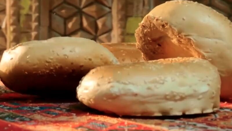 Second_Season_of_CMG_s__Three_Meals__Four_Seasons__Debuts_with_Xinjiang_Feast-1 - Khabar Asia Second_Season_of_CMG_s__Three_Meals__Four_Seasons__Debuts_with_Xinjiang_Feast