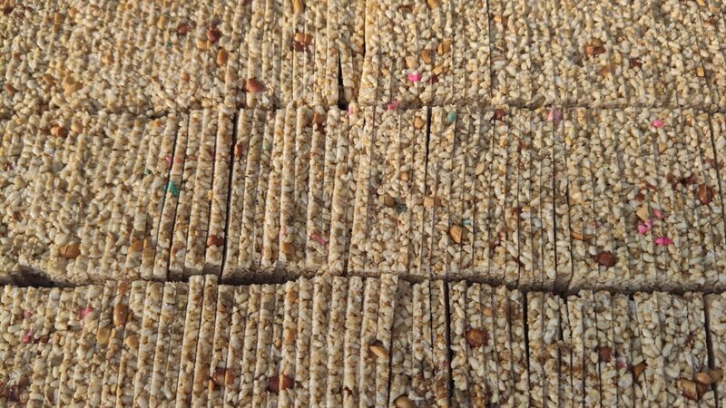 Sesame_Cakes__A_Sweet_Spring_Festival_Tradition_in_Guizhou_s_Shimo_County_poster - Khabar Asia Sesame_Cakes__A_Sweet_Spring_Festival_Tradition_in_Guizhou_s_Shimo_County video poster