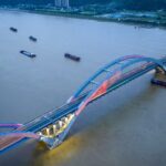 Severe Flooding Hits South China's Major Rivers Amid Persistent Downpours