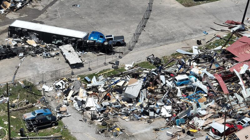 Severe_Storms_Kill_at_Least_21_Across_4_US_States_on_Memorial_Day_Weekend - Khabar Asia Severe Storms Kill at Least 21 Across 4 U.S. States on Memorial Day Weekend