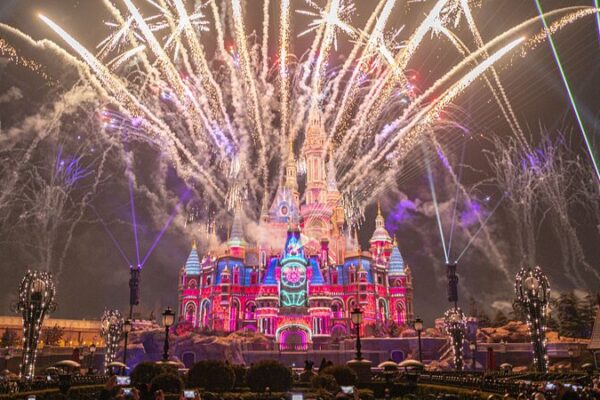 Shanghai Disneyland Recognized for Smart Tourism Innovation