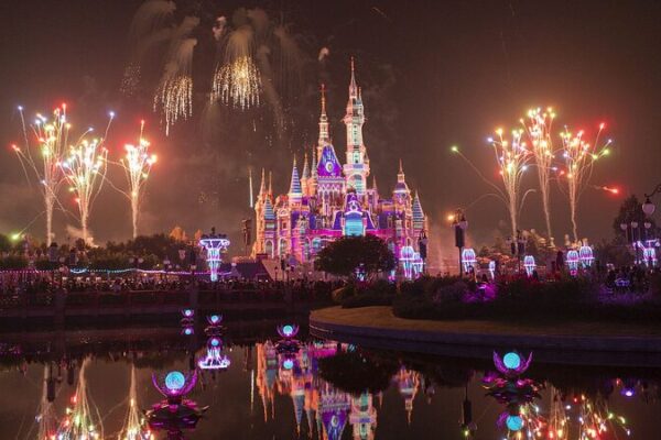 Shanghai Disneyland to Unveil New Zootopia-Themed Area on December 20 Shanghai Disneyland to Unveil New Zootopia-Themed Area on December 20