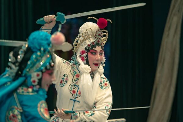 Shanghai Kunqu Opera Revives ‘Legend of the White Snake: Battle in the Water’ Shanghai_Kunqu_Opera_Revives__Legend_of_the_White_Snake__Battle_in_the_Water_