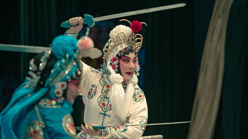 Shanghai_Kunqu_Opera_Troupe_Stages_Epic__Battle_in_the_Water__from__Legend_of_the_White_Snake_ - Khabar Asia Shanghai_Kunqu_Opera_Troupe_Stages_Epic__Battle_in_the_Water__from__Legend_of_the_White_Snake_