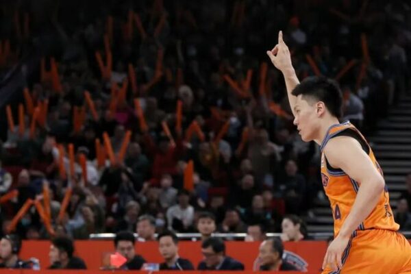 Shanghai_Sharks_Secure_15th_Consecutive_Win__Guangsha_Lions_Dominate_Shanxi_Loongs