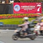 Shanghai_s_Busy_Monday__Tourism_Boosts_Economy_Amid_Vibrant_Streets