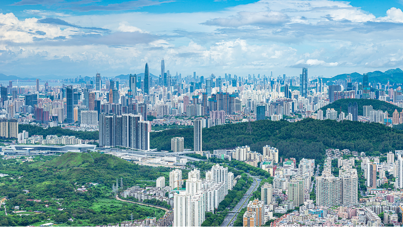 Shenzhens_Wutong_Mountain_The_Lung_of_the_City_Offering_Panoramic_Views_of_Rapid_Growth_poster - Khabar Asia Shenzhen's Wutong Mountain: The 'Lung of the City' Offering Panoramic Views of Rapid Growth video poster