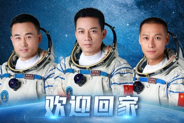 Shenzhou-17 Astronauts Safely Return to Beijing after Six-Month Space Mission