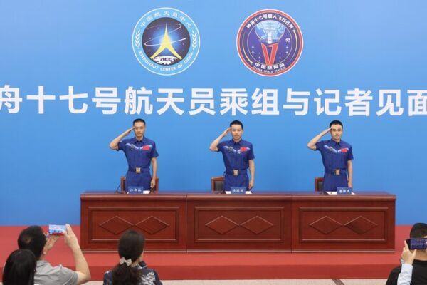 Shenzhou-17 Astronauts Share Experiences After Record-Breaking Space Mission Shenzhou-17 Astronauts Share Experiences After Record-Breaking Space Mission