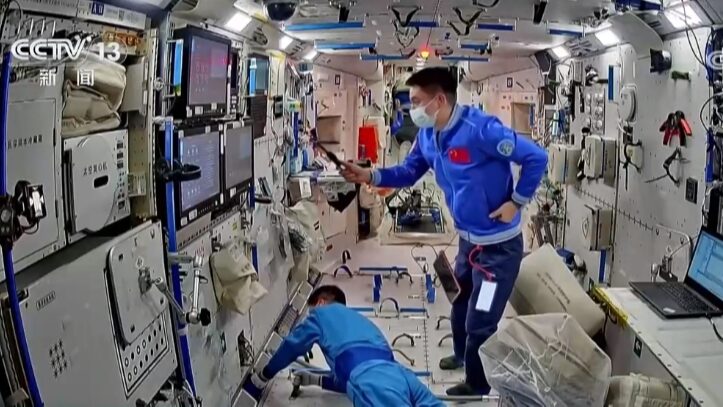 Shenzhou_18_Crew_Conducts_Fire_Alarm_Test_and_Blood_Sampling_in_Space