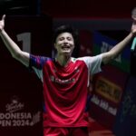 Shi_Yuqi__Rising_Above_Hardships_to_Conquer_the_Badminton_World video poster