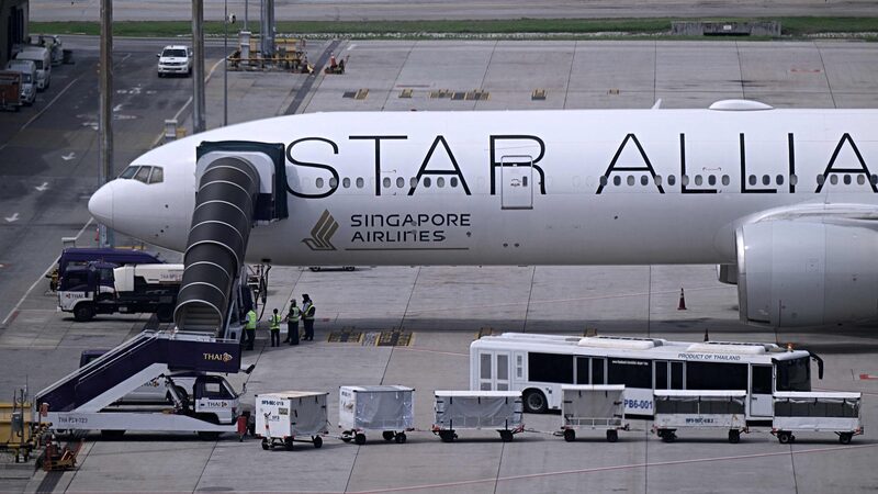 Singapore_Airlines_Flight_SQ321_Makes_Emergency_Landing_in_Bangkok_After_Severe_Turbulence_poster - Khabar Asia Singapore Airlines Flight SQ321 Makes Emergency Landing in Bangkok After Severe Turbulence video poster