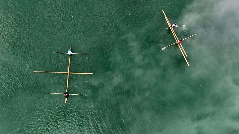 Single_Bamboo_Drifting_Chinas_Water_Ballet_with_Ancient_Roots - Khabar Asia Single Bamboo Drifting: China's Water Ballet with Ancient Roots