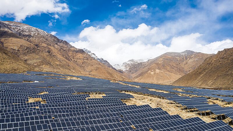 Solar Energy Transforms Winter Heating for Residents in Xizang's Xainza County