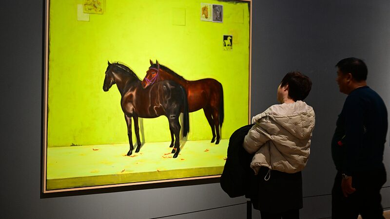 Song_Yiges_Captivating_Oil_Paintings_Debut_at_Suzhou_Museum - Khabar Asia Song Yige's Captivating Oil Paintings Debut at Suzhou Museum