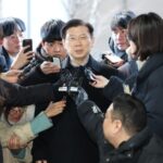 South_Korea_s_Presidential_Security_Chief_Questioned_Over_Obstruction_in_President_s_Arrest - Khabar Asia South_Korea_s_Presidential_Security_Chief_Questioned_Over_Obstruction_in_President_s_Arrest