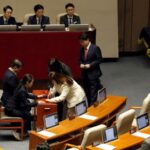 South_Korean_Lawmakers_Vote_to_Impeach_President_Yoon_Suk_yeol - Khabar Asia South_Korean_Lawmakers_Vote_to_Impeach_President_Yoon_Suk_yeol
