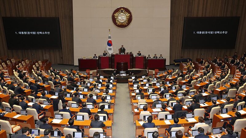 South_Korean_Parliament_Impeaches_President_Yoon_Suk_yeol__Suspended_from_Duties - Khabar Asia South_Korean_Parliament_Impeaches_President_Yoon_Suk_yeol__Suspended_from_Duties