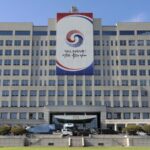 South_Korean_Police_Raid_President_Yoon_s_Office_as_Impeachment_Vote_Approaches