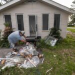Southeast_US_Faces_Daunting_Cleanup_After_Deadly_Hurricane_Helene